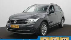 Gebruikt 2022 VW Tiguan Business+ SUV | € 29.900 (Super prijs)