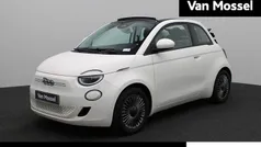 Wit Gebruikt 2022 Fiat 500e Icon Cabriolet | € 19.940 (Eerlijke prijs)