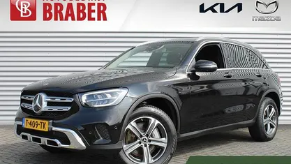 Occasion 2020 Mercedes GLC300e SUV | € 42.495 (Eerlijke prijs)