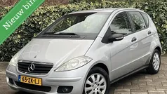 Grijs Gebruikt 2007 Mercedes A150 MPV | € 2.690 (Eerlijke prijs)