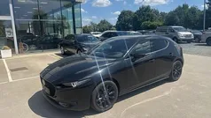 Gebruikt 2024 Mazda 3 Exclusive-Line | € 26.000 (Eerlijke prijs)