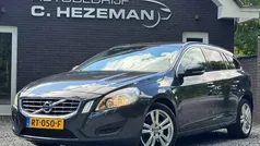 Gebruikt 2010 Volvo V60 R-Design Stationwagen | € 10.945 (Eerlijke prijs)