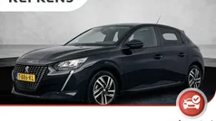 Zwart Gebruikt 2023 Peugeot 208 Style Hatchback | € 17.425 (Goede deal)