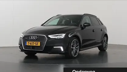 Zwart Gebruikt 2020 Audi A3 Sportback S-Line Hatchback | € 23.735 (Super prijs)