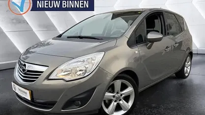 Bruin Gebruikt 2010 Opel Meriva Cosmo MPV | € 3.490 (Eerlijke prijs)