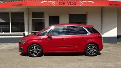 Rood Gebruikt 2018 Citroën C4 SpaceTourer PureTech MPV | € 15.000 (Eerlijke prijs)
