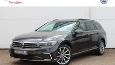 Stationwagon Gebruikt 2021 VW Passat Business Stationwagen | € 24.950 (Eerlijke prijs)