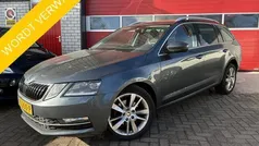 Grijs, metallic lak Gebruikt 2018 Skoda Octavia Business Line Stationwagen | € 13.888 (Eerlijke prijs)