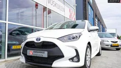 Wit Gebruikt 2021 Toyota Yaris Hybrid Hatchback | € 19.950 (Goede deal)