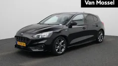 Zwart Gebruikt 2020 Ford Focus Business Edition Hatchback | € 15.945 (Goede deal)