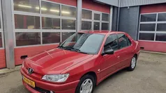 Peugeot 306