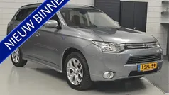 Grijs Gebruikt 2013 Mitsubishi Outlander Instyle SUV | € 11.950 (Eerlijke prijs)
