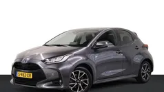 Grijs Gebruikt 2023 Toyota Yaris Hatchback | € 22.499 (Eerlijke prijs)