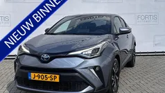 Gebruikt 2020 Toyota C-HR Edition SUV | € 24.900 (Eerlijke prijs)
