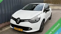 Gebruikt 2014 Renault Clio IV Expression Hatchback | € 6.450 (Eerlijke prijs)