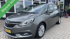 Grijs Gebruikt 2017 Opel Zafira Business MPV | € 12.450 (Eerlijke prijs)