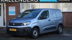 Grijs Gebruikt 2021 Peugeot Partner Premium MPV | € 9.900 (Eerlijke prijs)
