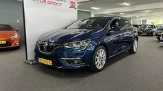 Blauw Gebruikt 2017 Renault Mégane IV Zen Hatchback | € 11.500 (Eerlijke prijs)