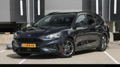 Blauw Gebruikt 2020 Ford Focus ST-Line X Stationwagen | € 23.995 (Eerlijke prijs)