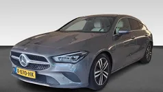 Grijs Gebruikt 2021 Mercedes CLA200 Shooting Brake Business Stationwagen | € 26.965 (Eerlijke prijs)