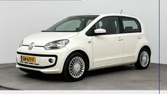 Wit Gebruikt 2015 VW up! high up! Hatchback | € 11.400 (Eerlijke prijs)