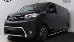 Donker zwart metallic Gebruikt 2024 Toyota Proace Van | € 39.995 (Eerlijke prijs)