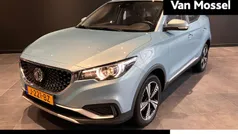 Groen Gebruikt 2020 MG ZS Luxury Sedan | € 15.495 (Eerlijke prijs)