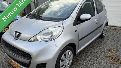 Occasion Peugeot 107 68 PK (50 kW) 2008 Grijs Hatchback