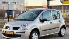Beige Gebruikt 2007 Renault Modus MPV | € 1.445 (Goede deal)