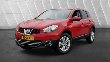 Rood Occasion 2013 Nissan Qashqai Acenta SUV | € 6.450 (Goede deal)