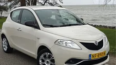 Beige Gebruikt 2017 Lancia Ypsilon Hatchback | € 6.950 (Eerlijke prijs)