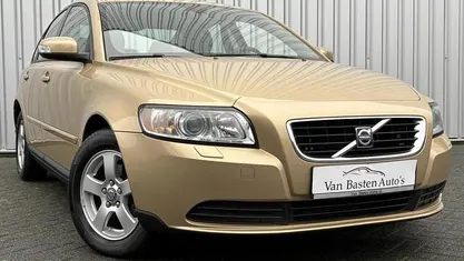 Occasion Volvo S40 Momentum 125 PK (91 kW) 2009 Geel Sedan