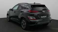 Zwart Gebruikt 2023 Hyundai Kona SUV | € 22.400 (Eerlijke prijs)
