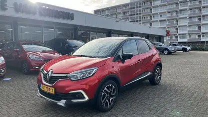 Gebruikt 2017 Renault Captur Intens SUV | € 11.950 (Eerlijke prijs)