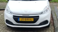 Gebruikt 2016 Peugeot 208 Access Hatchback | € 3.450 (Super prijs)