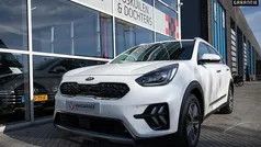 Wit Gebruikt 2020 Kia Niro SUV | € 23.950 (Eerlijke prijs)