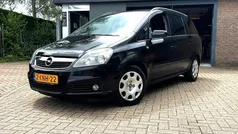 Zwart Gebruikt 2005 Opel Zafira Enjoy MPV | € 1.740 (Eerlijke prijs)