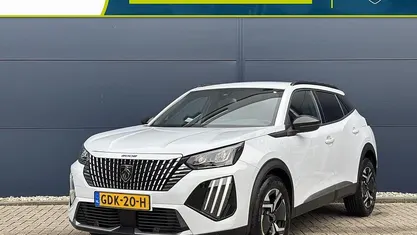Wit Gebruikt 2024 Peugeot 2008 Allure SUV | € 22.390 (Eerlijke prijs)
