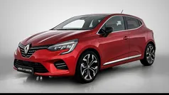 Gebruikt 2022 Renault Clio V Intens Hatchback | € 15.950 (Eerlijke prijs)