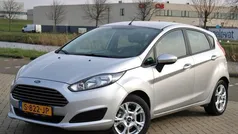 Grijs Gebruikt 2013 Ford Fiesta Titanium Hatchback | € 7.499 (Eerlijke prijs)