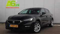 Midnight black Gebruikt 2020 Seat Leon ST Style Stationwagen | € 16.900 (Eerlijke prijs)