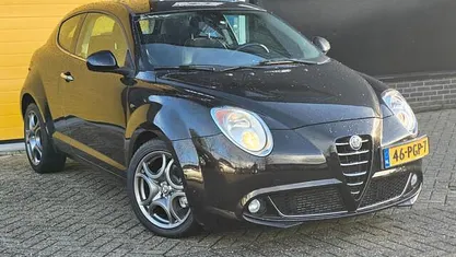 Zwart Gebruikt 2011 Alfa Romeo MiTo Progression Hatchback | € 6.650 (Eerlijke prijs)
