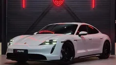 Wit Gebruikt 2023 Porsche Taycan Performance Package Sedan | € 73.440 (Eerlijke prijs)