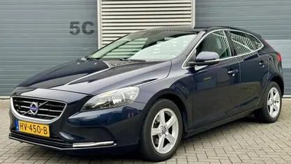 Occasion Volvo V40 Business Edition 120 PK (88 kW) 2015 Blauw Stationwagen