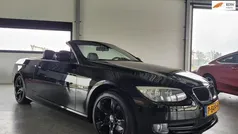 Zwart Gebruikt 2010 BMW 320 Cabriolet Comfort Edition Cabriolet | € 10.950 (Eerlijke prijs)
