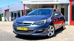Blauw Gebruikt 2012 Opel Astra Cosmo Sedan | € 6.450 (Eerlijke prijs)
