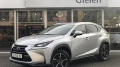 Grijs, metallic lak Gebruikt 2014 Lexus NX300h SUV | € 20.900 (Eerlijke prijs)
