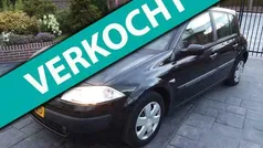 Zwart Gebruikt 2004 Renault Mégane II Expression+ Hatchback | € 995