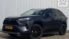 Grijs Gebruikt 2024 Toyota RAV4 Hybrid Style SUV | € 42.900 (Goede deal)