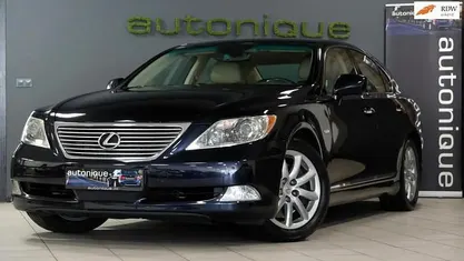 Blauw Gebruikt 2006 Lexus LS460 Luxury Line Sedan | € 15.995